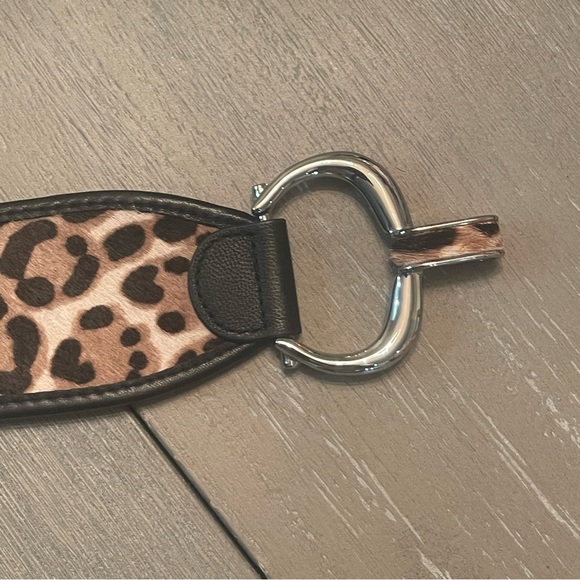 Chico’s Genuine Leather pony heather elastic stretch belt silver buckle Size S - Picture 9 of 12